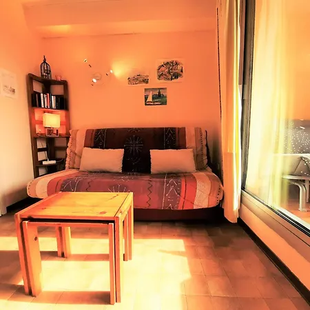Confortable A Capbreton, A 2 Pas Des Plages Et Du Port, Pour 3 Pers, Avec Wifi Et Menage Inclus - Fr-1-239-930
